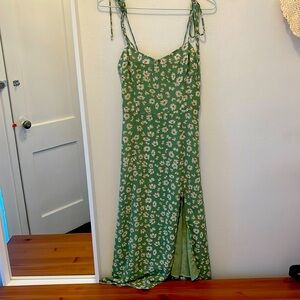 NEW Korean Style Green Floral Spaghetti Strap Midi Dress